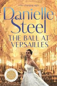 [9781529085525] The Ball at Versailles  